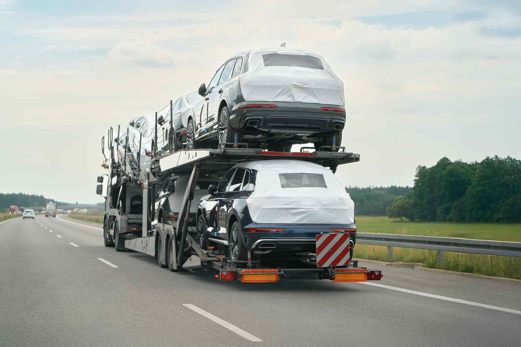 Qual é o caminhão que Transporta Carros?